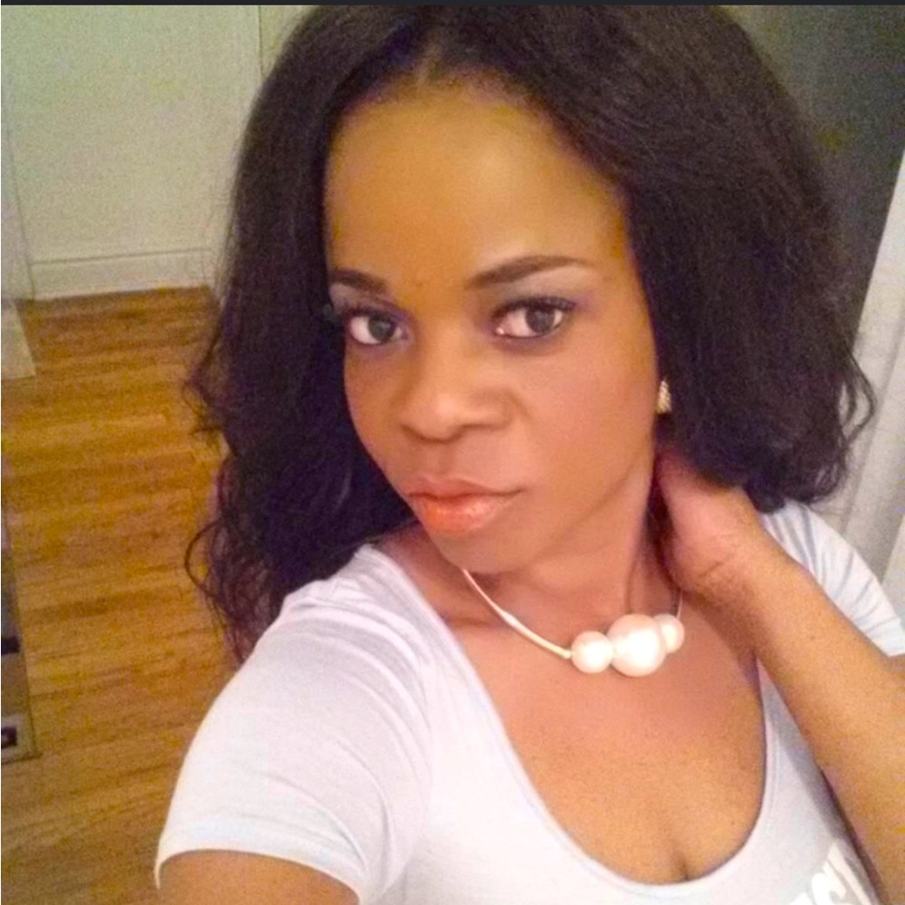 Meet your Posher, Lornette
